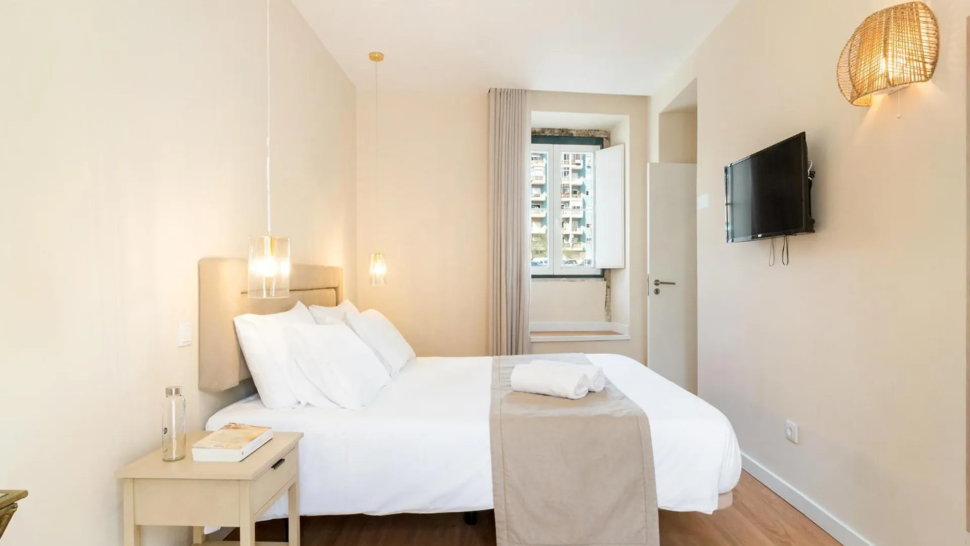 Metropolitan Living Lisbon - Laranjeiras Apartamento