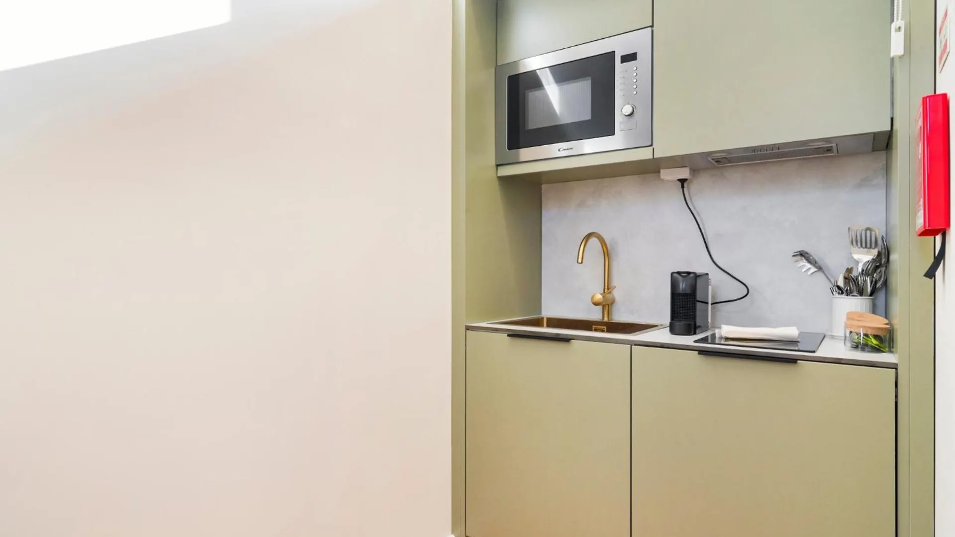 Metropolitan Living Lisbon - Laranjeiras Apartamento