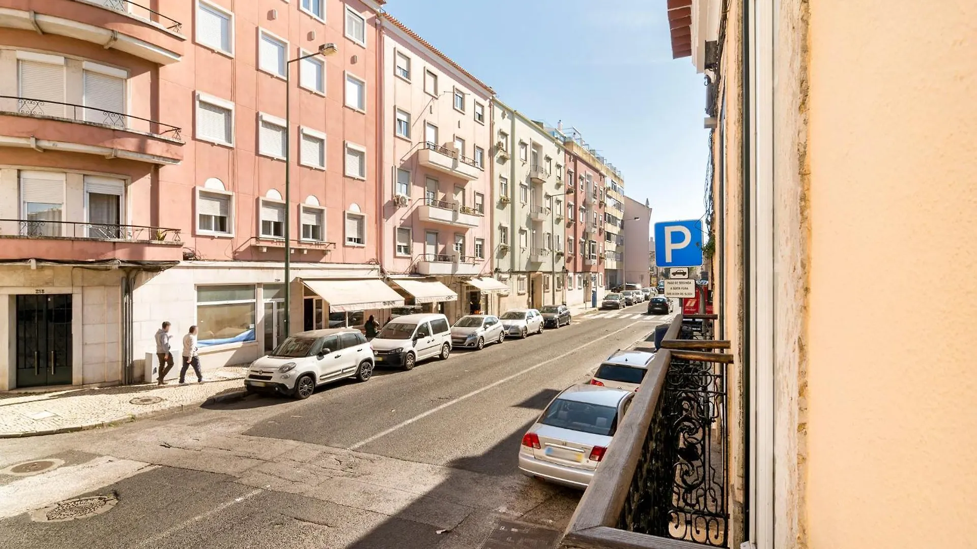 Metropolitan Living Lisbon - Laranjeiras 아파트