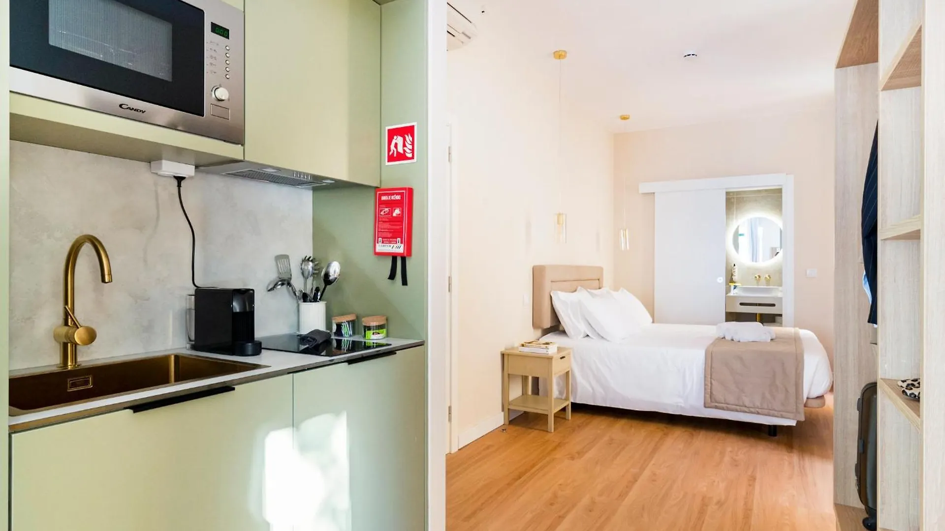 Metropolitan Living Lisbon - Laranjeiras 아파트 포르투갈