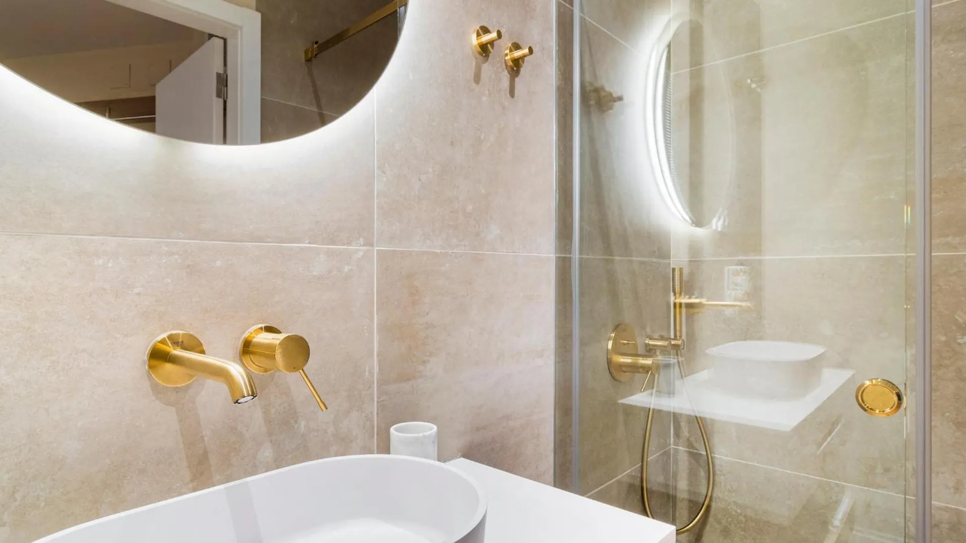 Metropolitan Living Lisbon - Laranjeiras 아파트 포르투갈