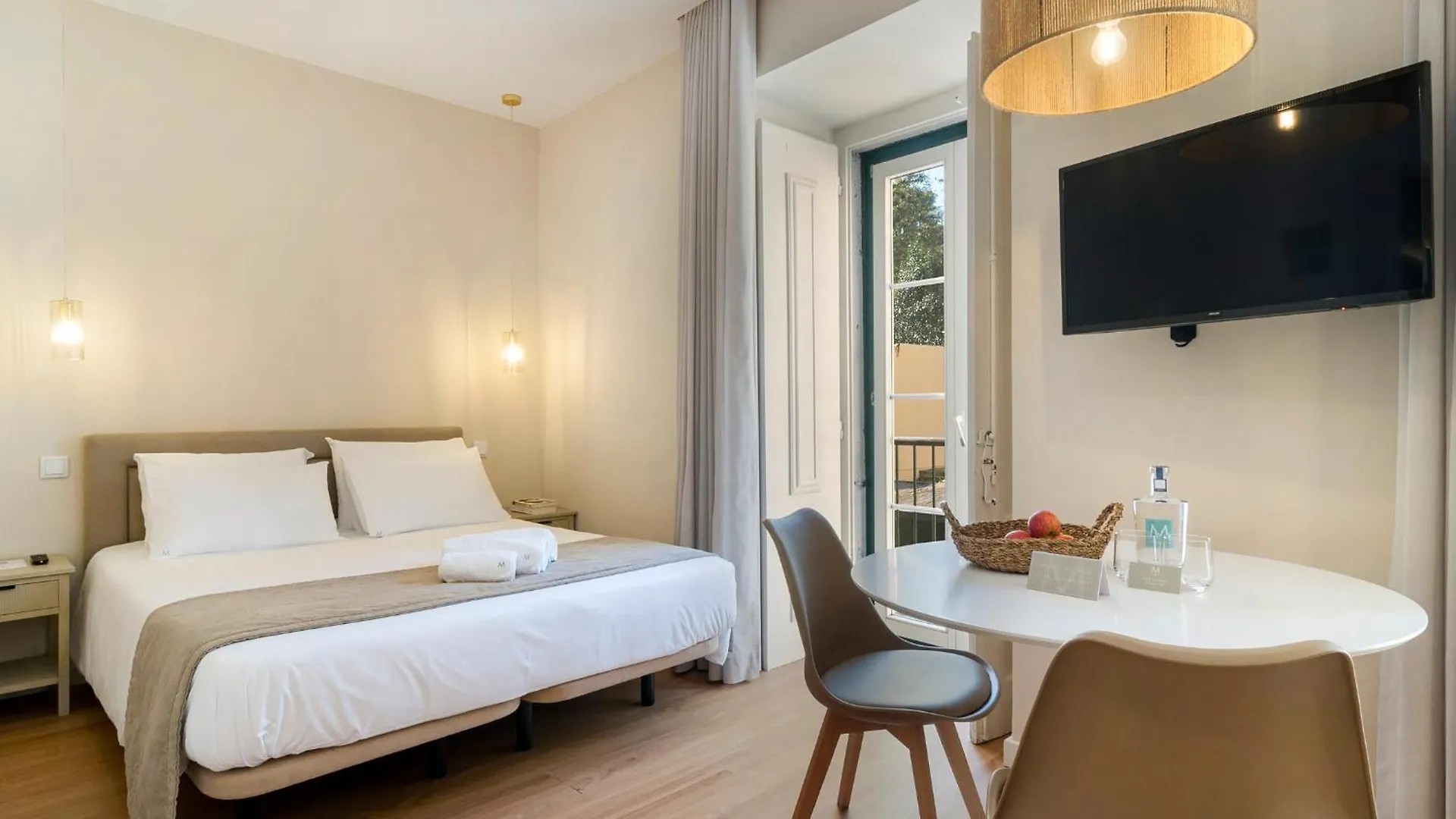 Metropolitan Living Lisbon - Laranjeiras Apartment