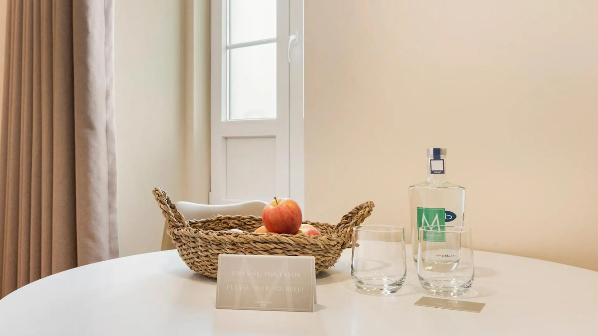 Metropolitan Living Lisbon - Laranjeiras Apartment