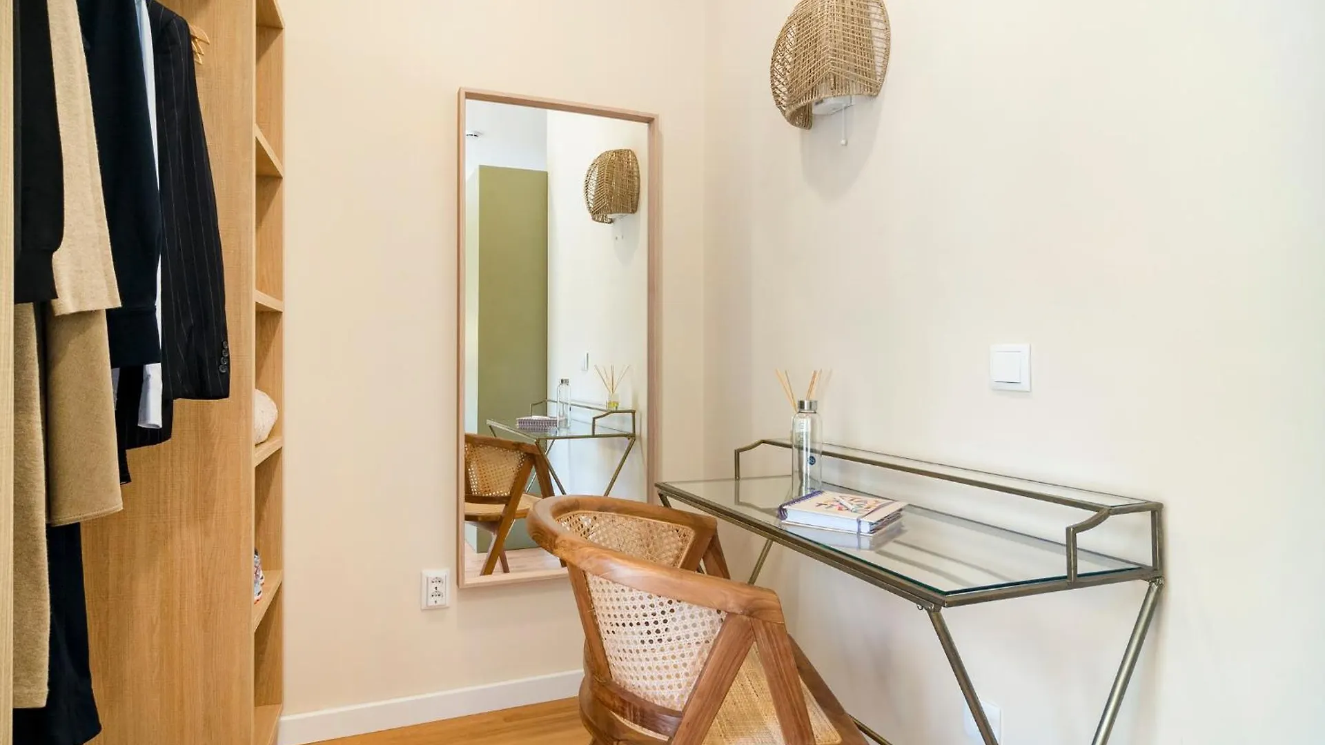 Metropolitan Living Lisbon - Laranjeiras Apartment