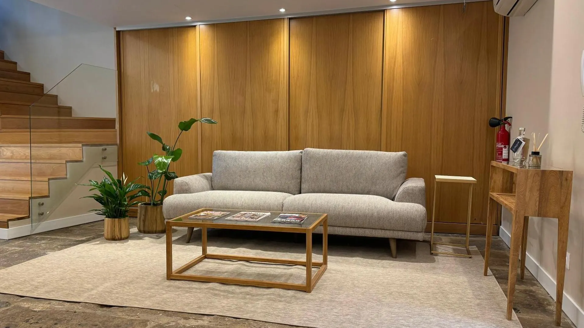Metropolitan Living Lisbon - Laranjeiras Apartment